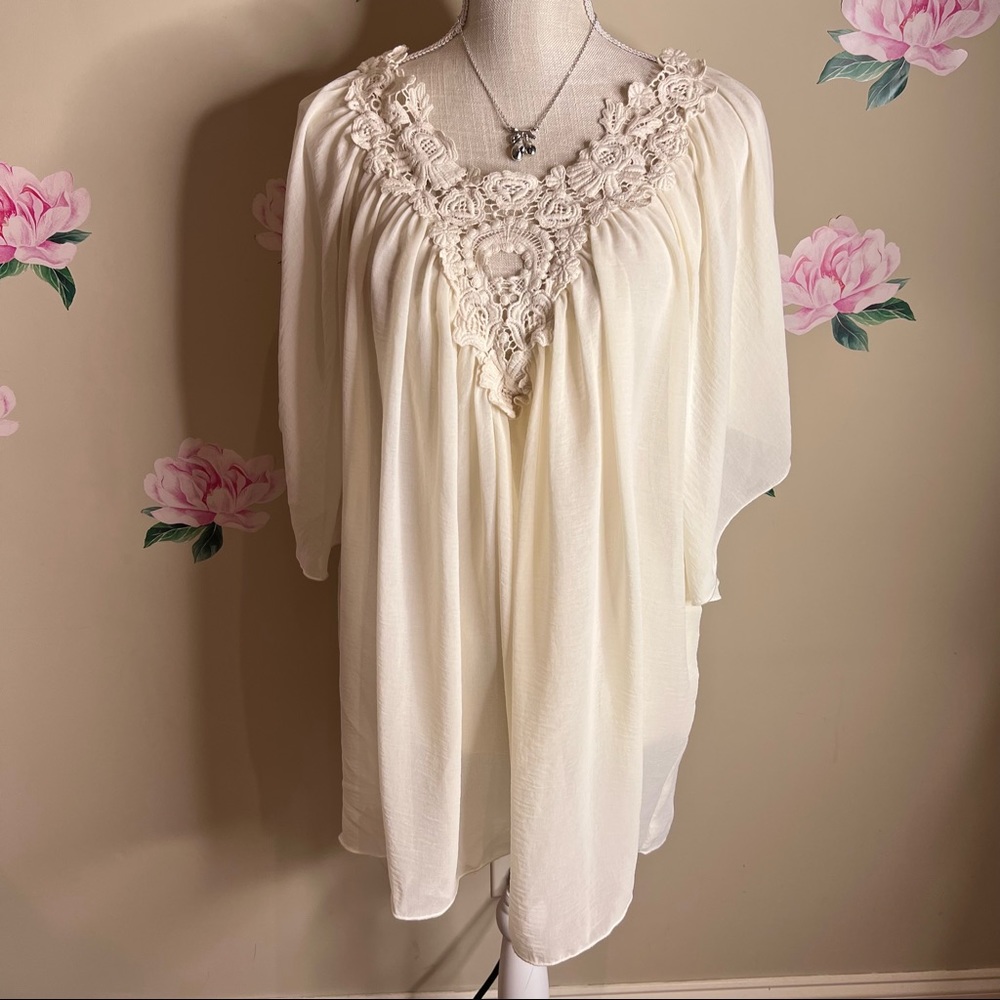 Libian Sheer Lace Top. U-27